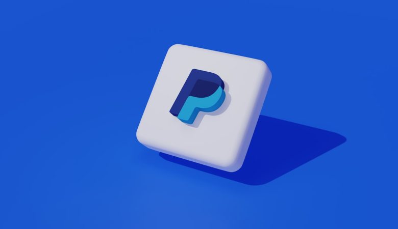 كيف نشأت PayPal: قصة نجاح الدفع الإلكتروني