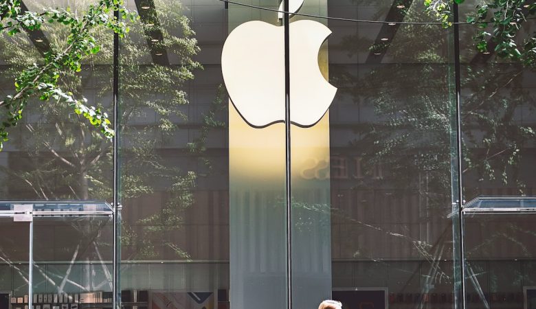 توقعات منتجات أبل لعام 2025: جرس الباب الذكي وسماعات “AirPods Pro 3” وأجهزة iPad جديدة