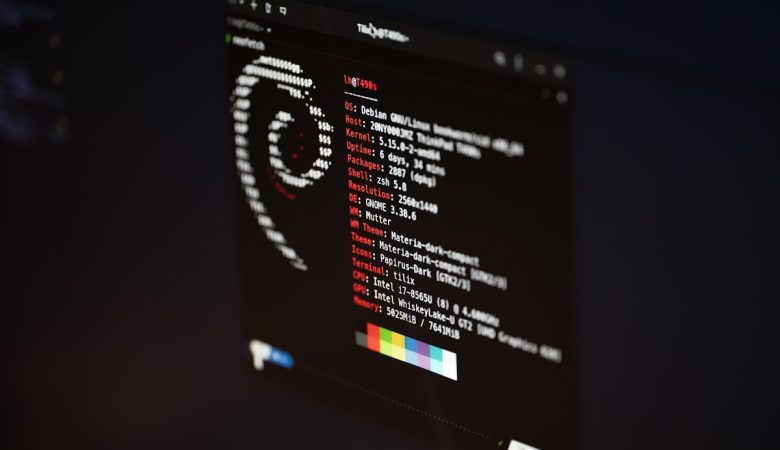 كيفية تثبيت cPanel / WHM على AlmaLinux 8