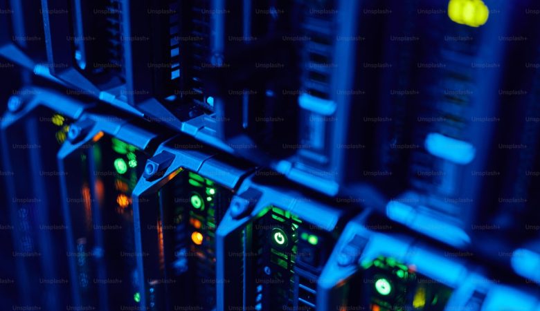 مقارنة بين أنظمة KVM و Xen و OpenVZ