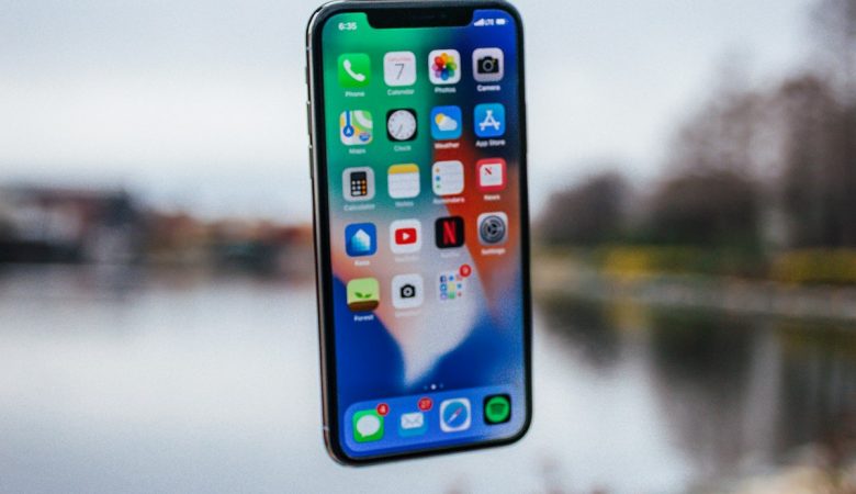 كل الزوايا بتصورك.. تعرف على iPhone 17 بكاميرتين تصوير لحظي!